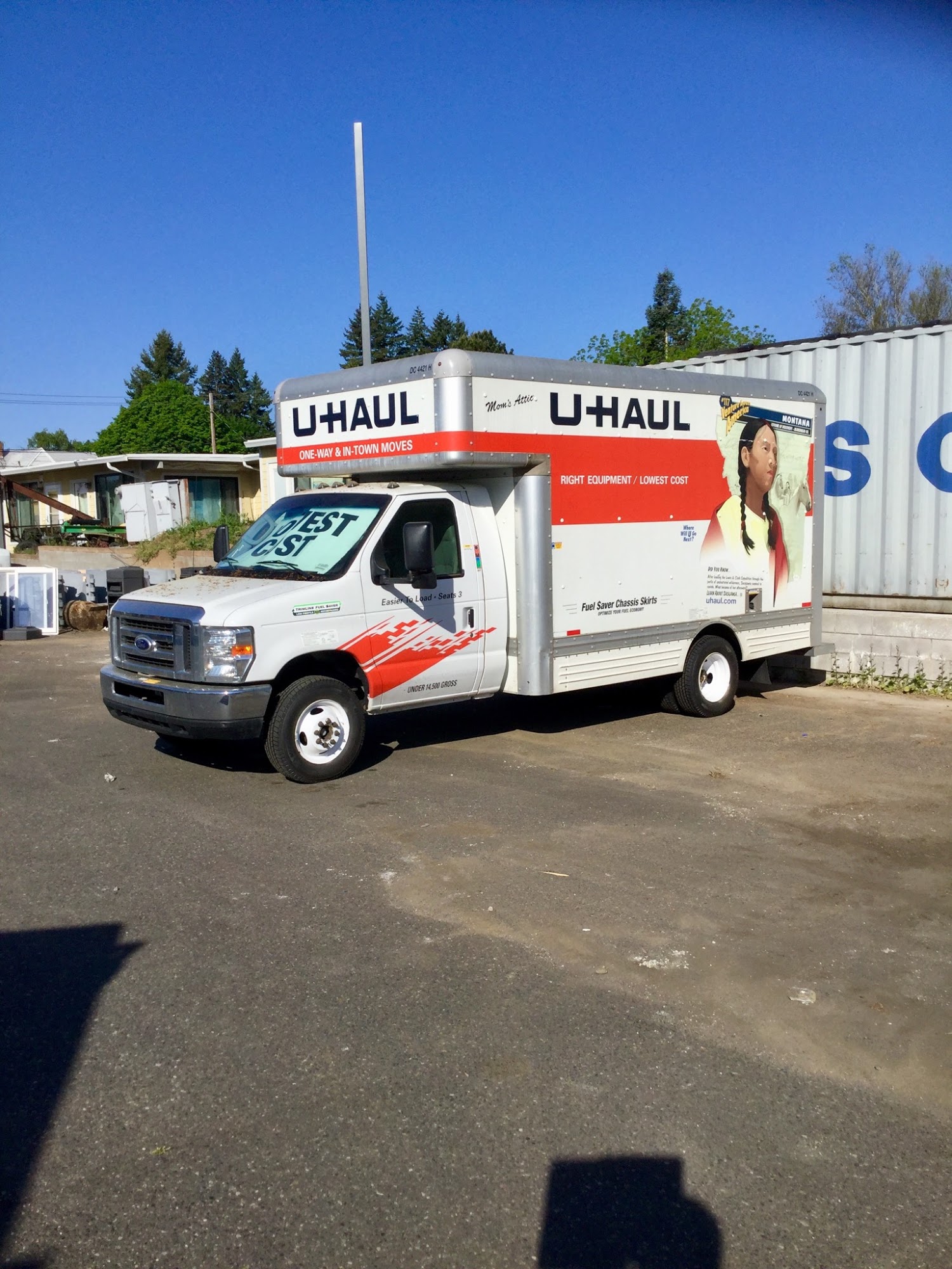 U-Haul Neighborhood Dealer