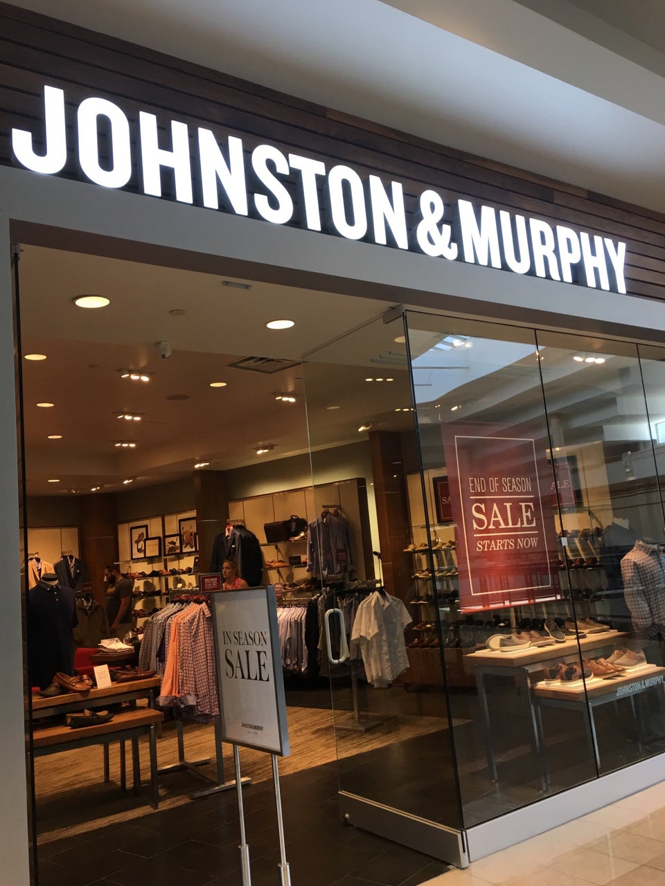 Johnston & Murphy