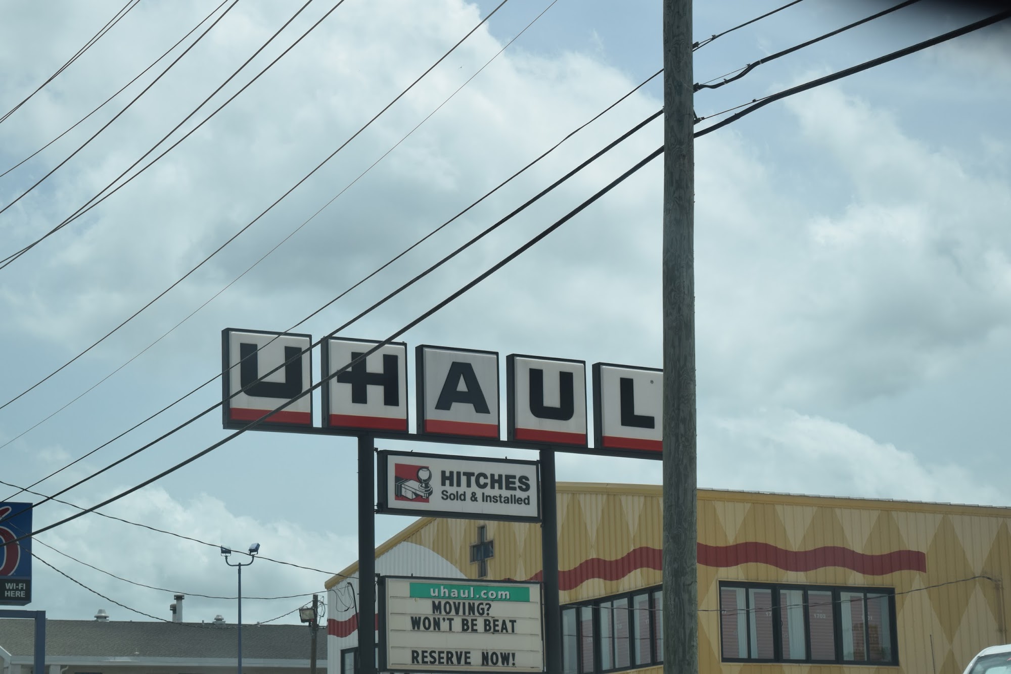 U-Haul Neighborhood Dealer