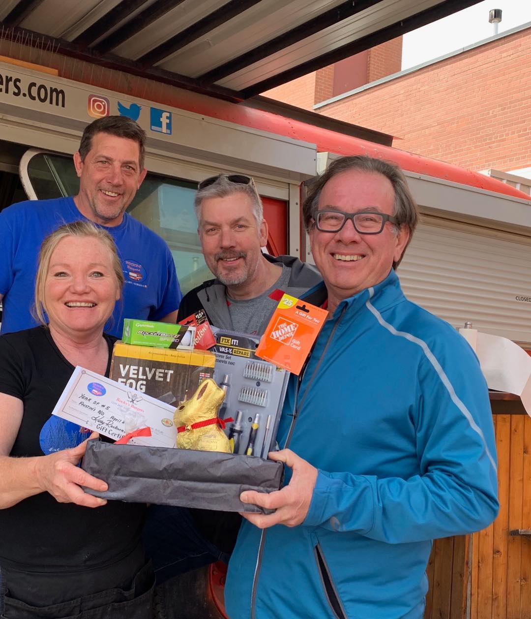 Photo credit: facebook