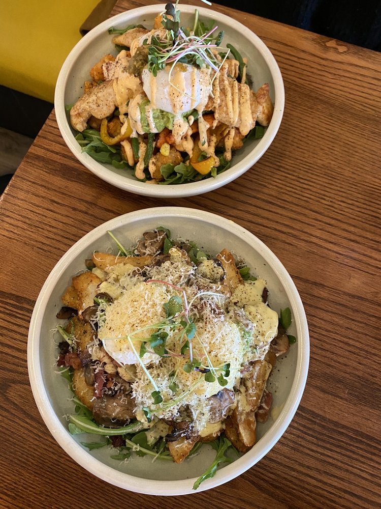 Namo Cafe Bistro 824 Edmonton Trail, Calgary
