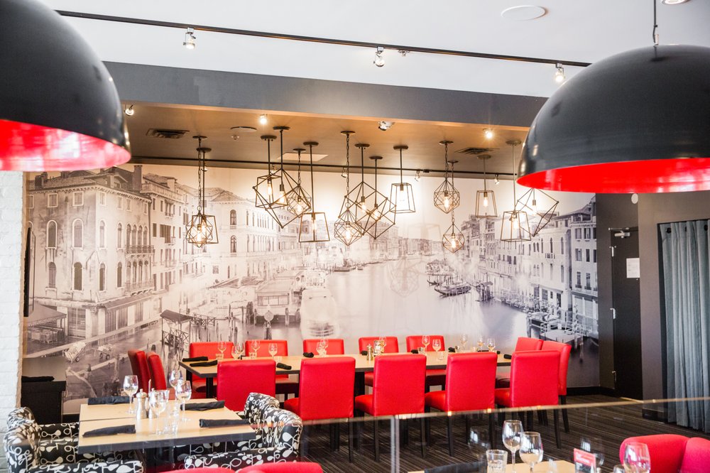 Restaurant Pacini Calgary South 8360 Blackfoot Trail SE #110, Calgary