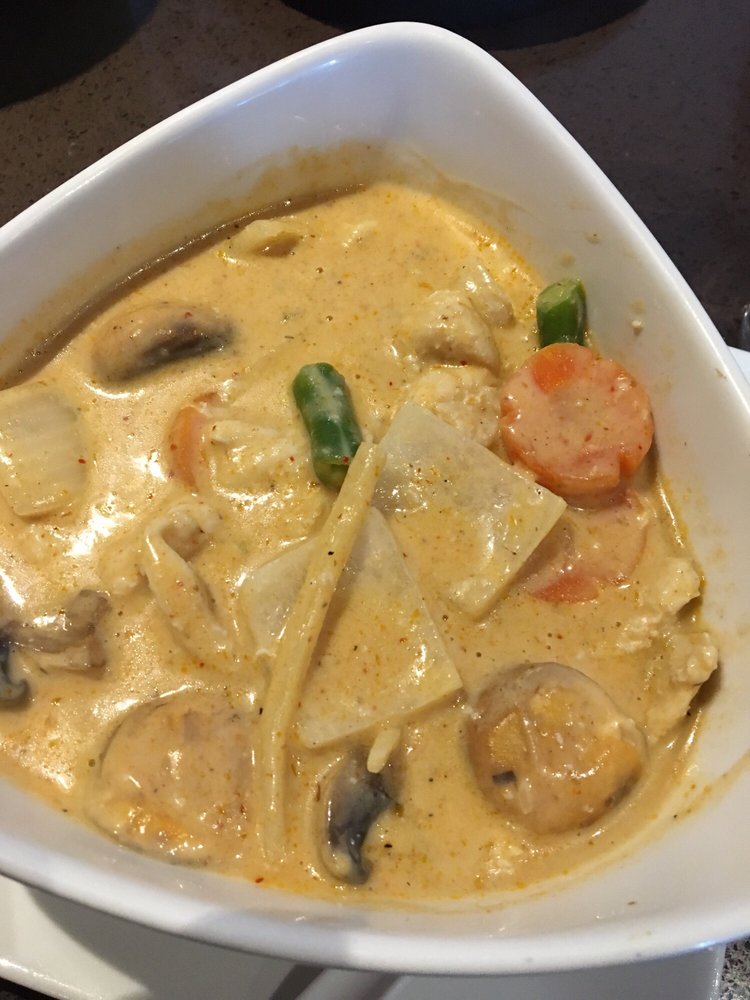 Saigon Thai Restaurant 8835 Macleod Trail SW #110, Calgary