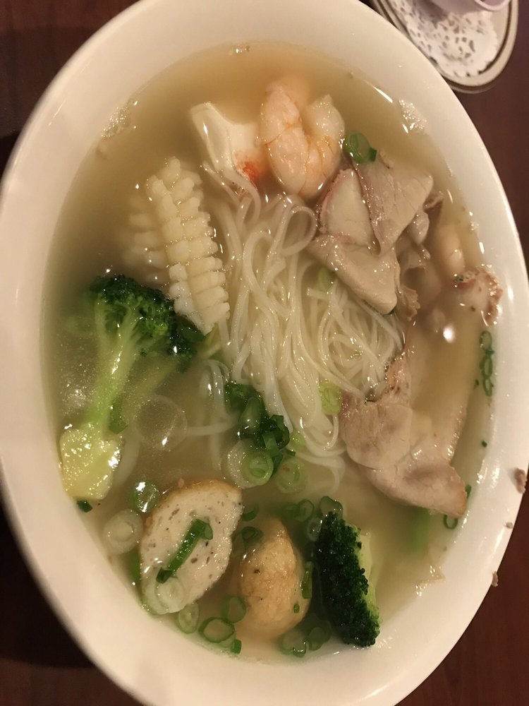 Noodle King Vietnamese Restaurant 32 Ave NE, Calgary