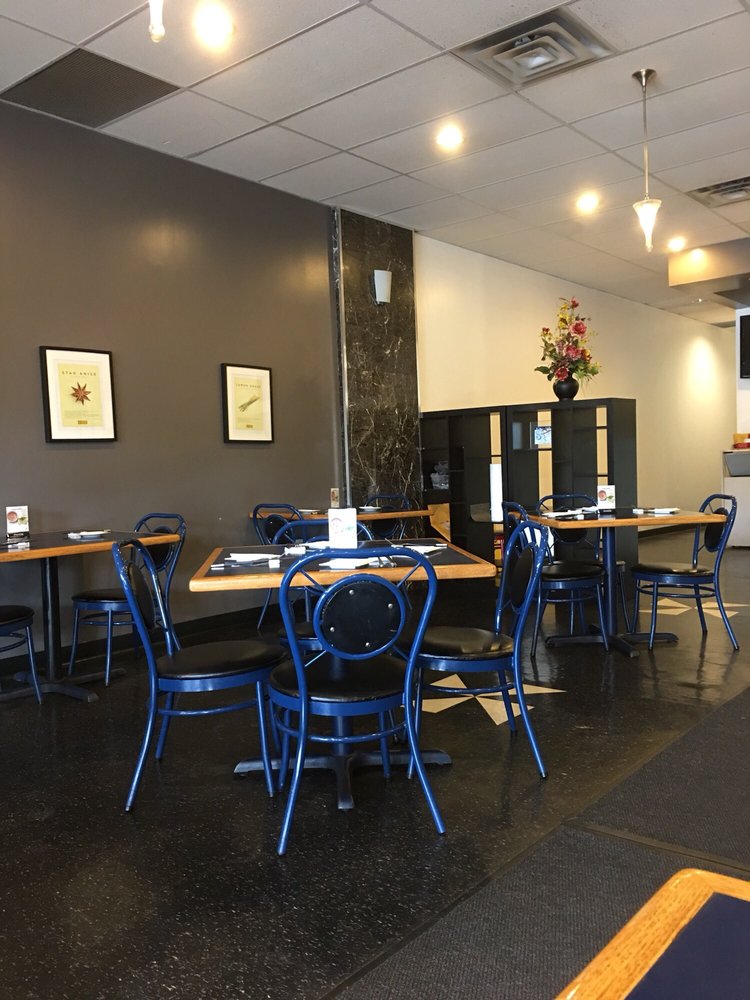 Lan's Asian Cuisine 103 11828 103 St NW, Edmonton