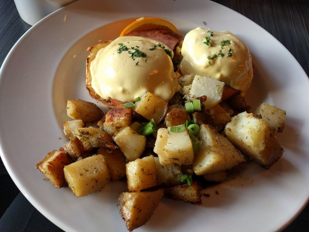 Refinery Grill 10406 Mayfield Rd NW, Edmonton