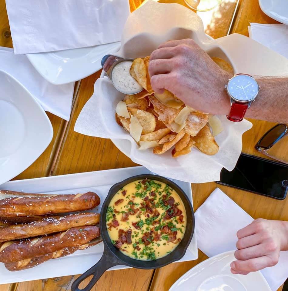 Spruce Grove, AB Restaurants Open for Takeout, Curbside Service and/or