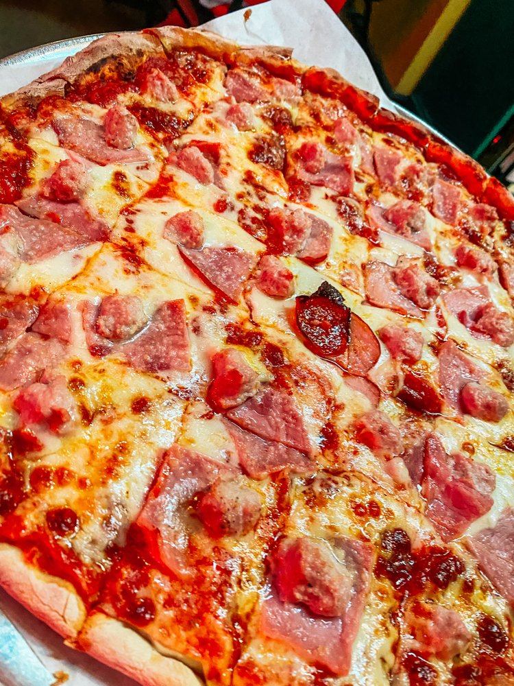 Davenport's Pizza Palace 2837 Cahaba Rd, Birmingham