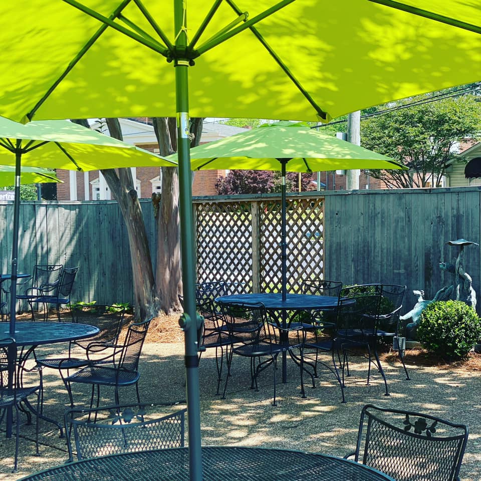 Lyn's Gracious Goodness 2306 Whitesburg Dr, Huntsville