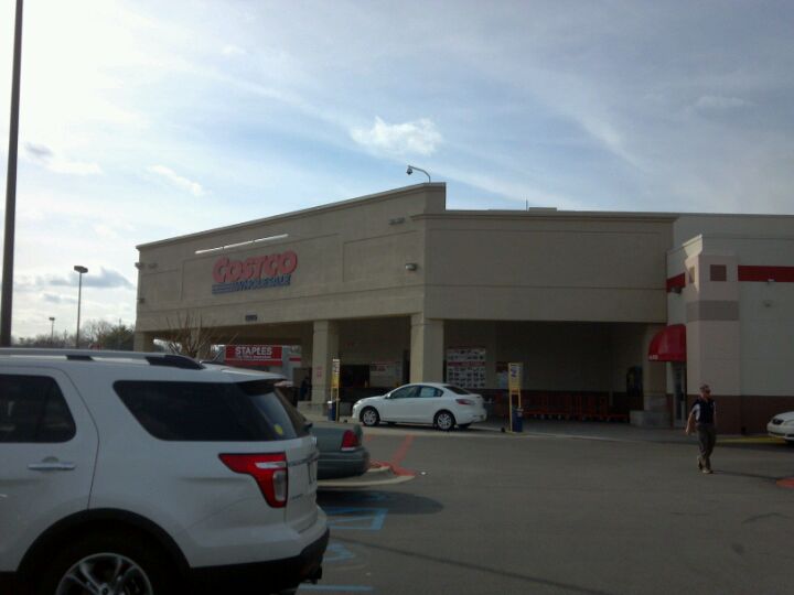 Costco Gas Station 1205 N Memorial Pkwy, Huntsville