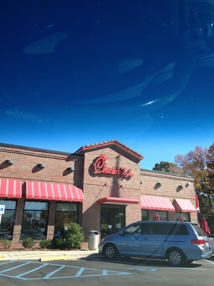 Chick-fil-A 1648 Montclair Rd, Irondale