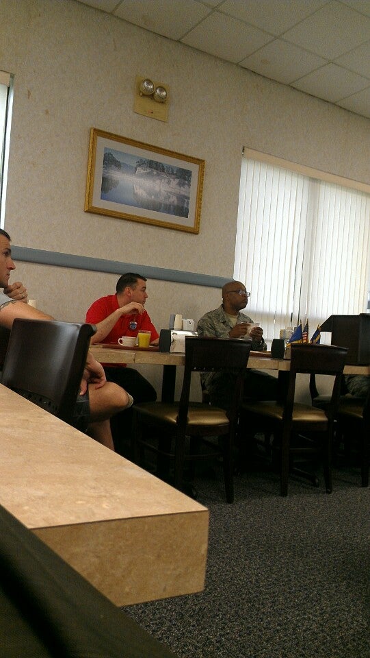 RIVERFRONT INN DINING FACILITY