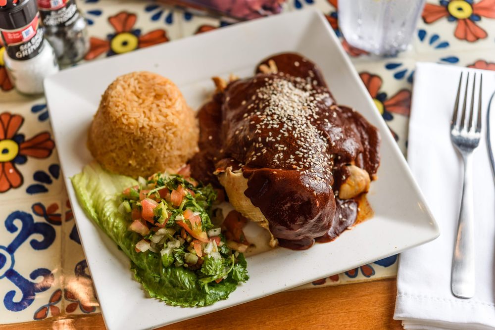 Aztecas Restaurant & Cantina 5452 US-90, Mobile