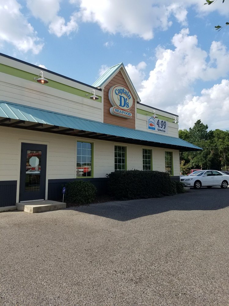 Captain D's 2520 Government Blvd, Mobile