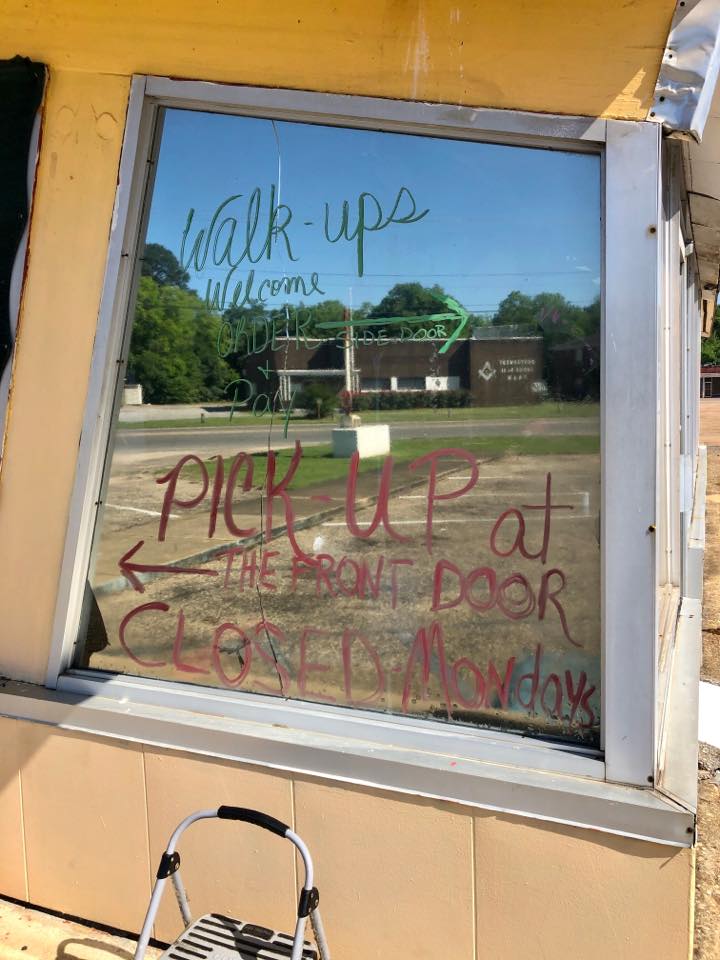 Vicki's Lunch Van, LLC. 2520 Fairground Rd, Montgomery