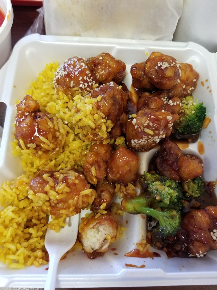 China Dragon 2029 Coliseum Blvd, Montgomery