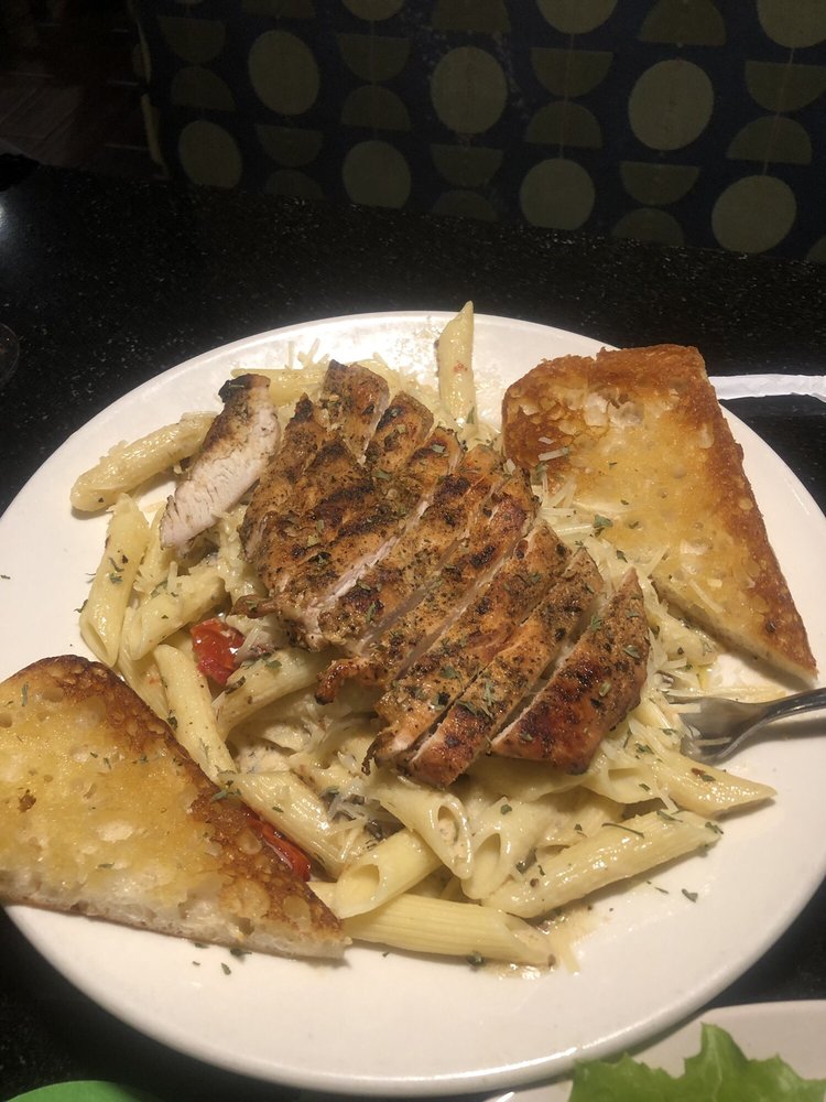 Magnolia bar & Grill 96 Folmar Pkwy, Montgomery