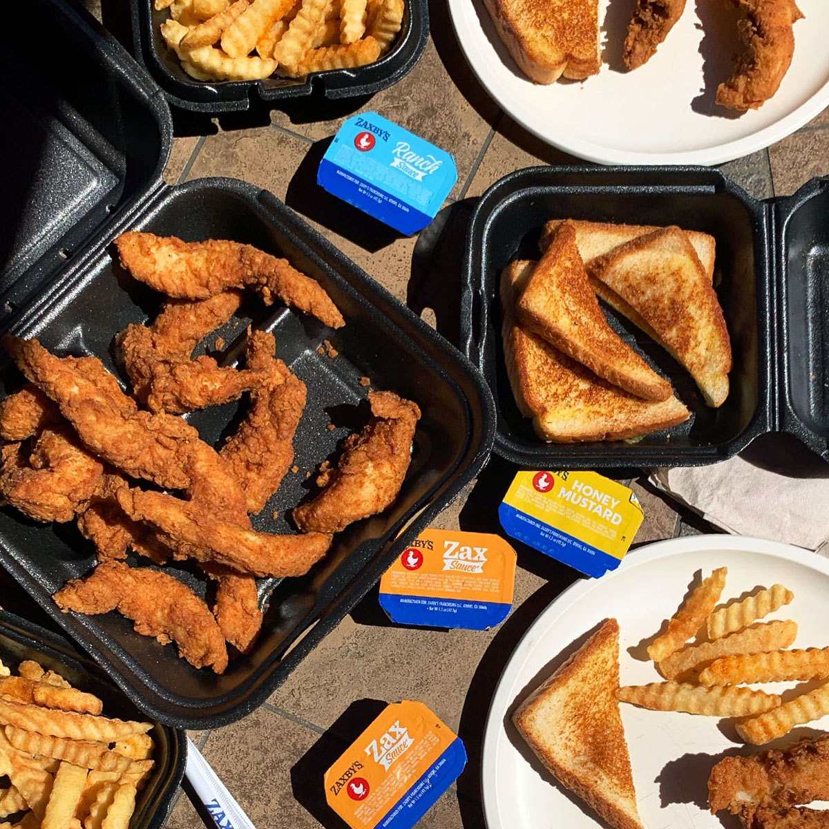 Zaxby's Chicken Fingers & Buffalo Wings 4030 Atlanta Hwy, Montgomery