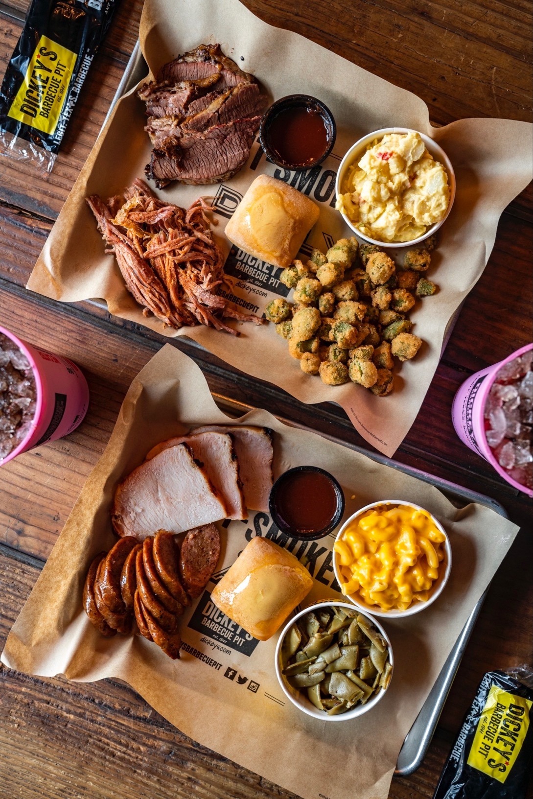 Dickey's Barbecue Pit 13544 US-43, Northport
