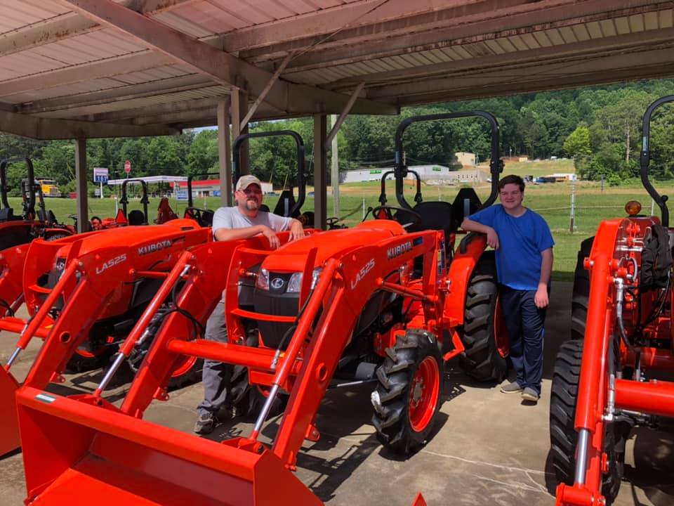 BLOUNT COUNTY TRACTOR, INC. 31720 AL-75, Oneonta