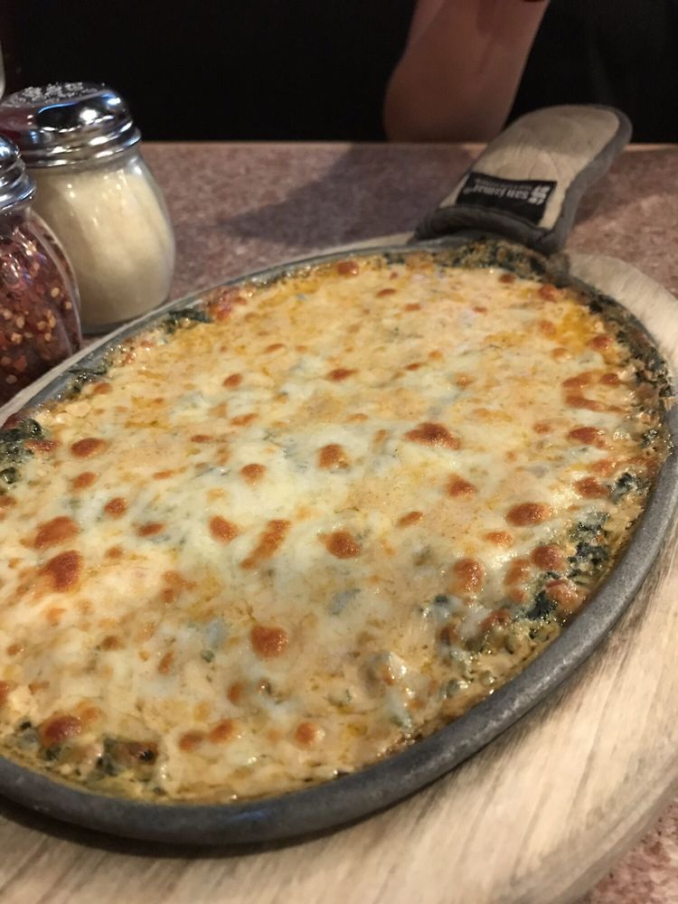 Gusano's Pizzeria 2905 S Walton Blvd #9, Bentonville