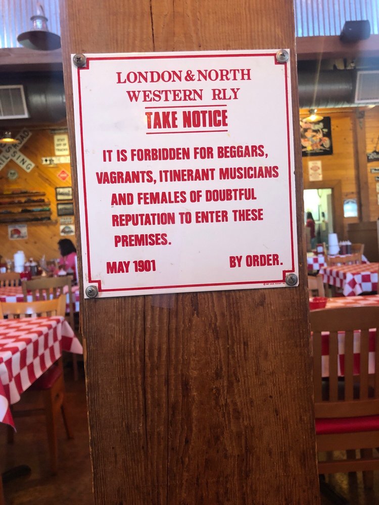 Smokin' Joe's Ribhouse 2504 E Central Ave, Bentonville
