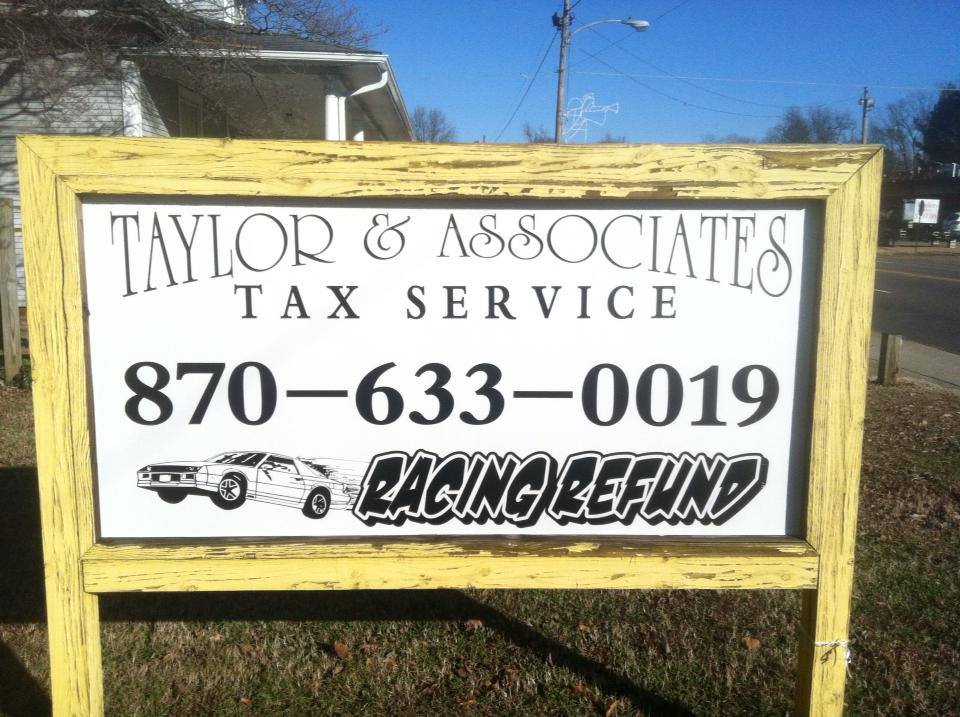 Taylor & Associates Tax Services 845 N Washington St, Forrest City Arkansas 72335