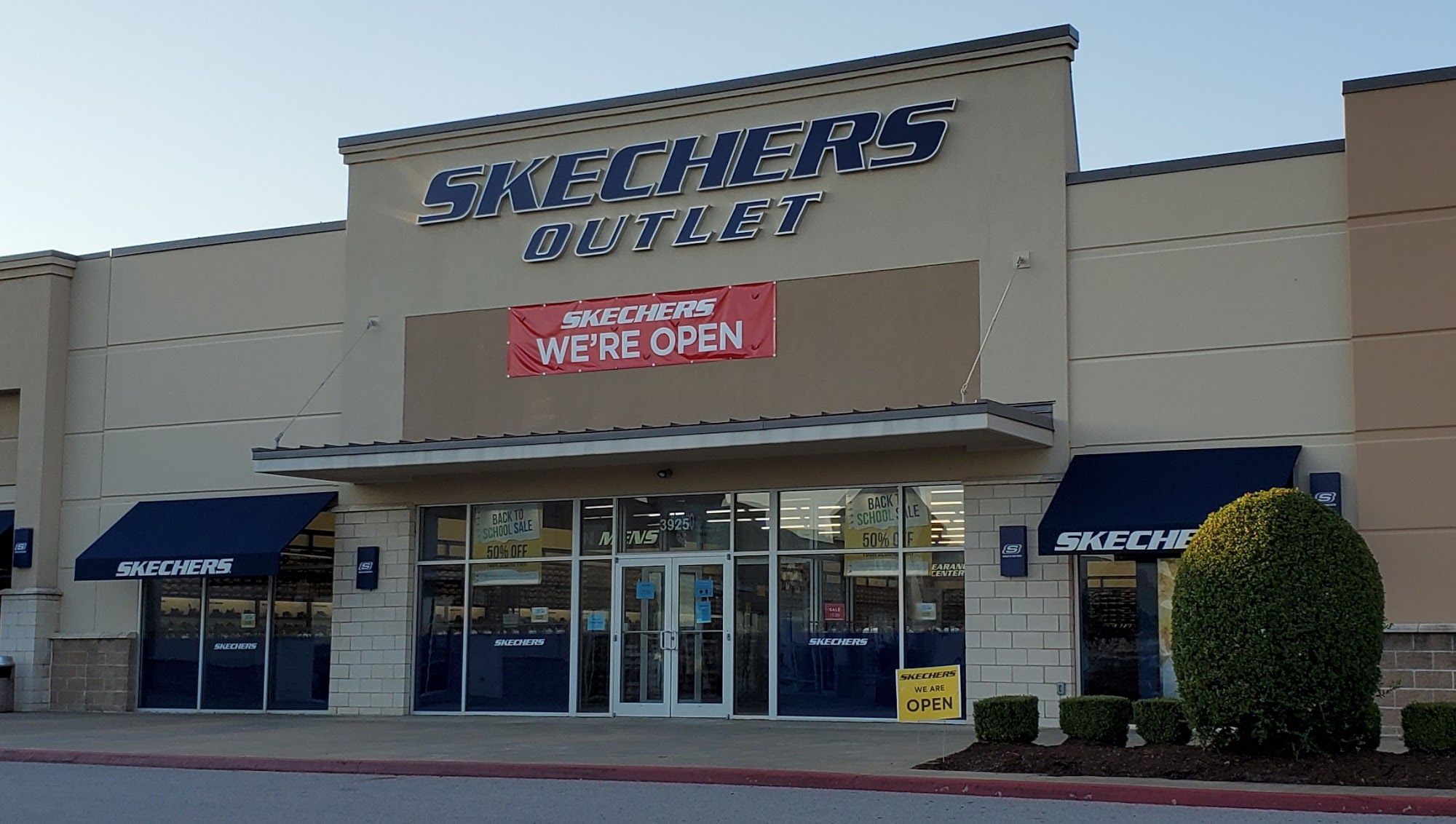 Skechers Warehouse Outlet