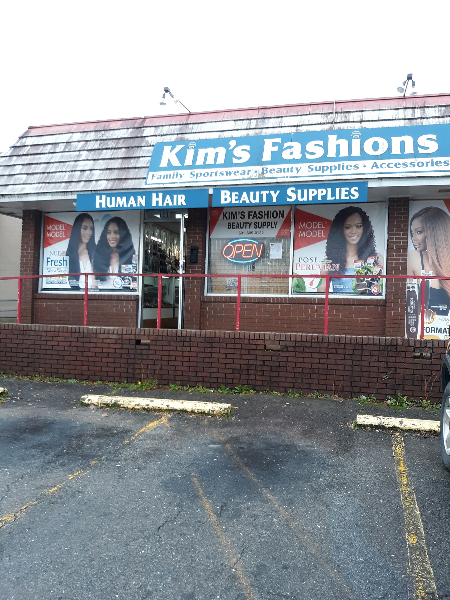 Kim's Fashions & Beauty Supply,Wigs