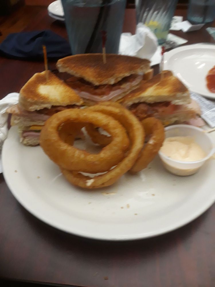 Khalil's Pub & Grill 110 S Shackleford Rd, Little Rock