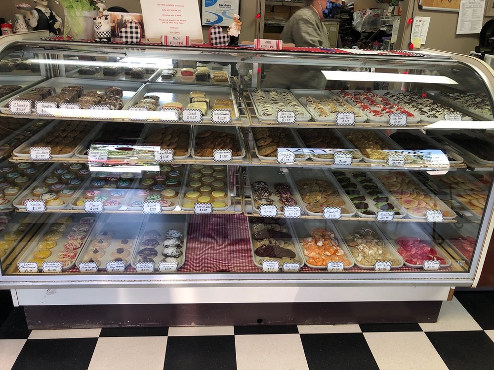 Kris & Sam's Box Lunch and Cookie Store 1208 S Bowman Rd, Little Rock