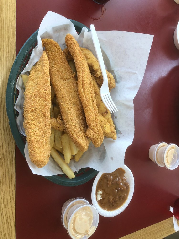 Sam's Southern Eatery 6205 Baseline Rd, Little Rock