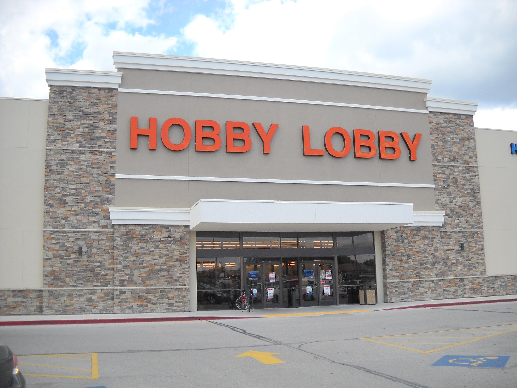 Hobby Lobby 100 N Dixieland Rd A-1, Rogers