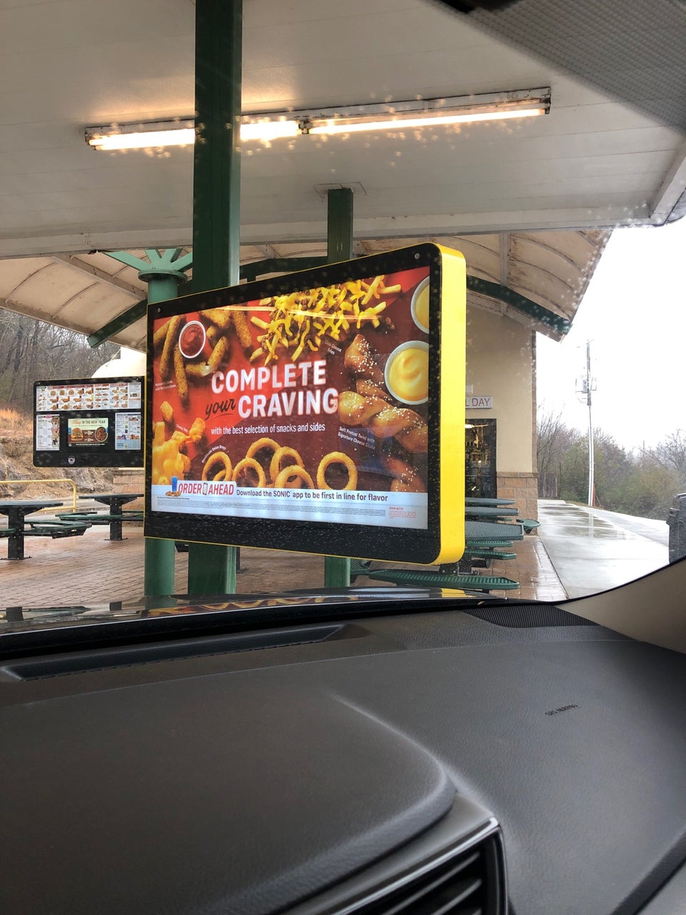 Sonic Drive-In 404 US-62, Yellville