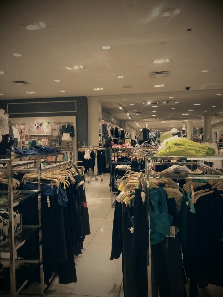 Forever 21 3111 W Chandler Blvd #1040, Chandler