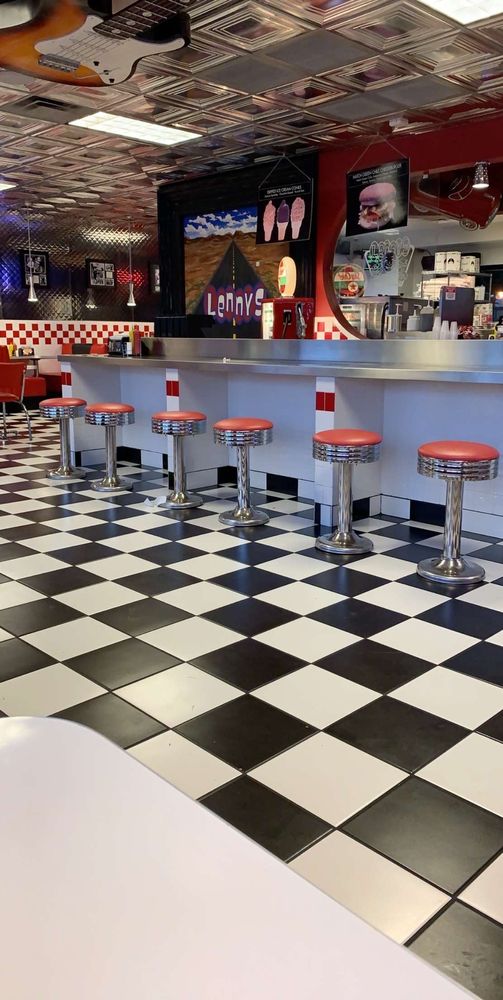 Lenny's Burgers 2156 N Alma School Rd, Chandler