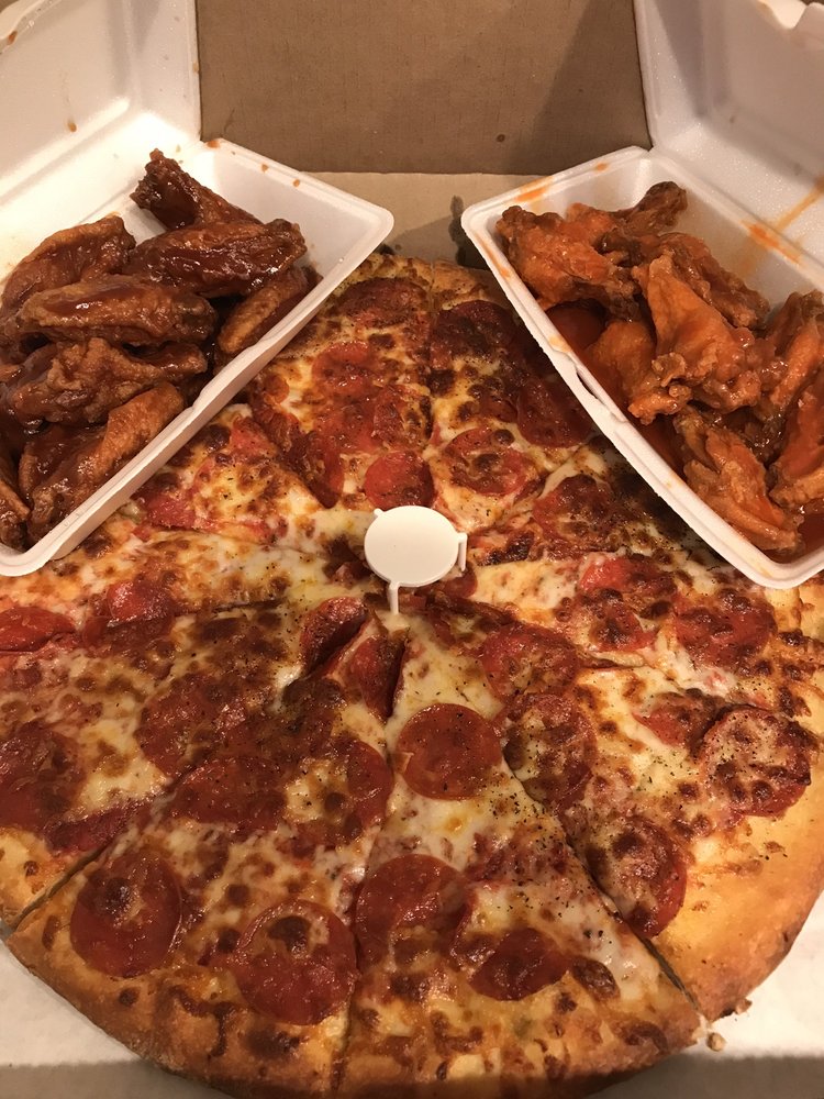 Venice Pizza 4645 W Maryland Ave, Glendale