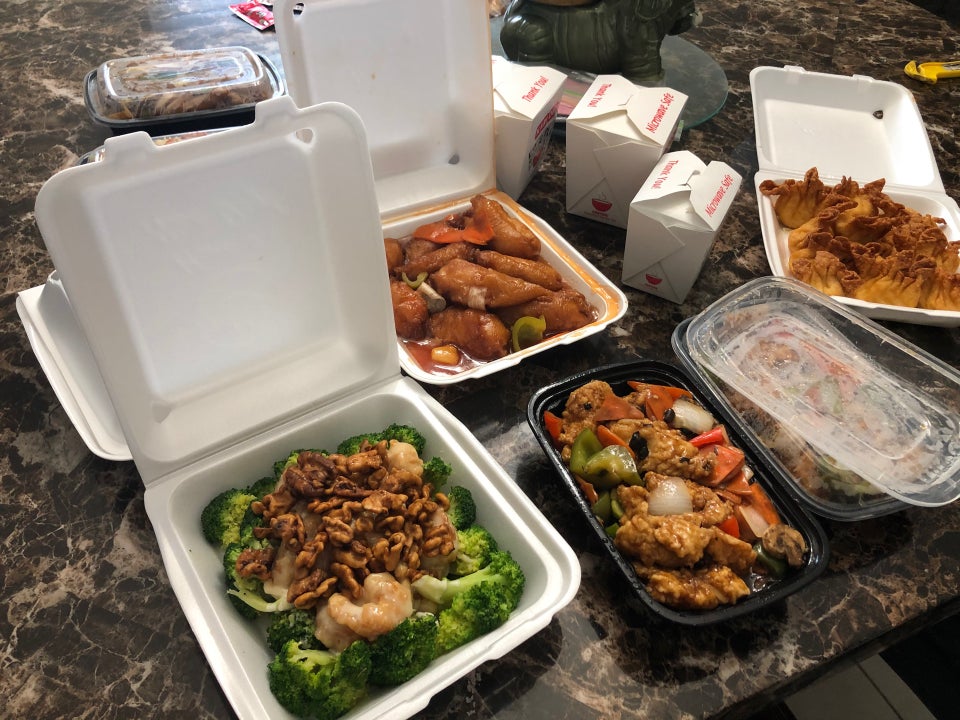 Yan's Chinese Food #101 9305, 15557 W Roosevelt St, Goodyear