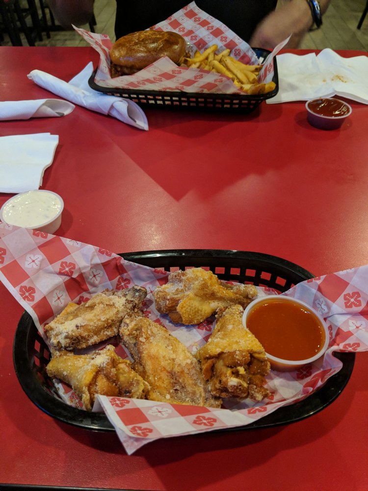 JJs Grubb Shack 15375 W McDowell Rd, Goodyear