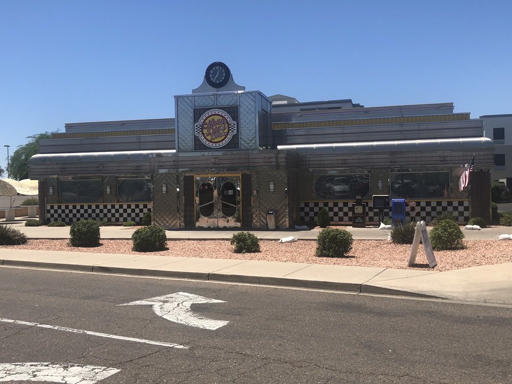 Nana Dees Diner 6353 E Southern Ave, Mesa
