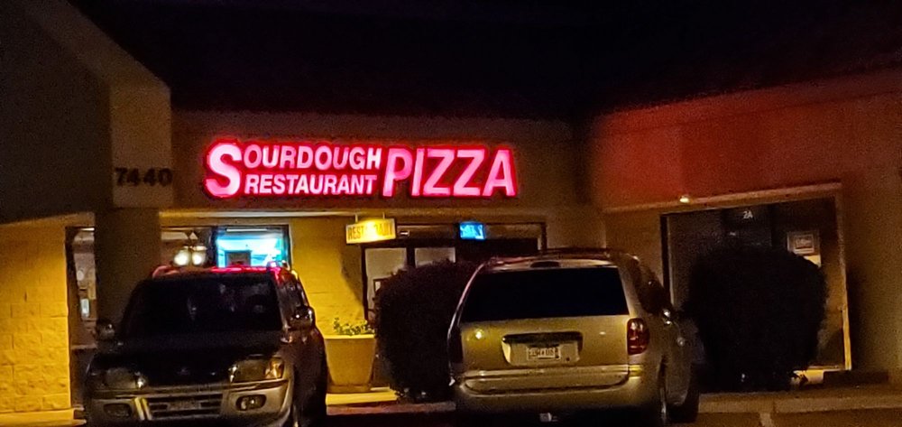 Sourdough Pizza Italian Restaurant 7440 E Main St # 1, Mesa