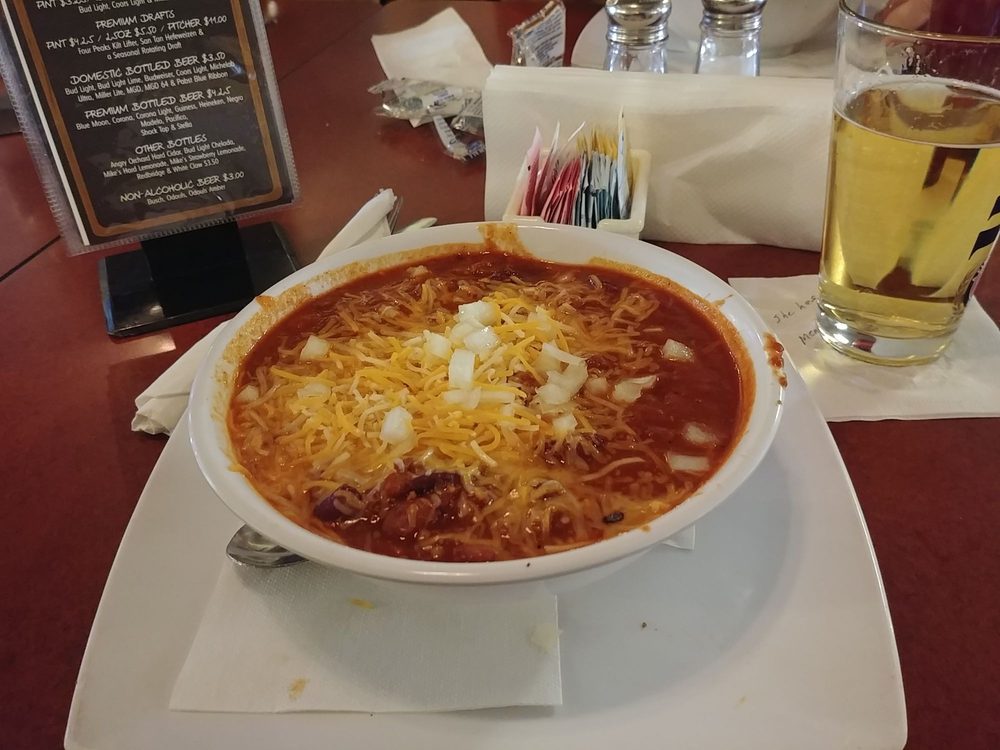 Rochester's Family Dining & Sports Bar 721 S Rochester, Mesa