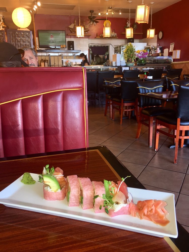 Sushi Valley 10509 N Oracle Rd #131, Oro Valley