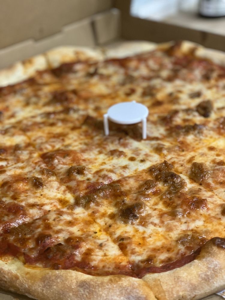 Raffaeles Pizza 7019 N 19th Ave, Phoenix