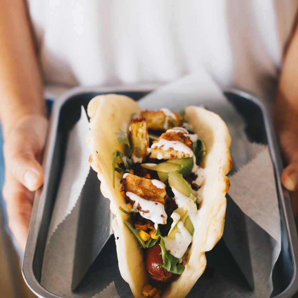 Short Leash Hotdogs & Rollover Doughnuts 4221 N 7th Ave, Phoenix