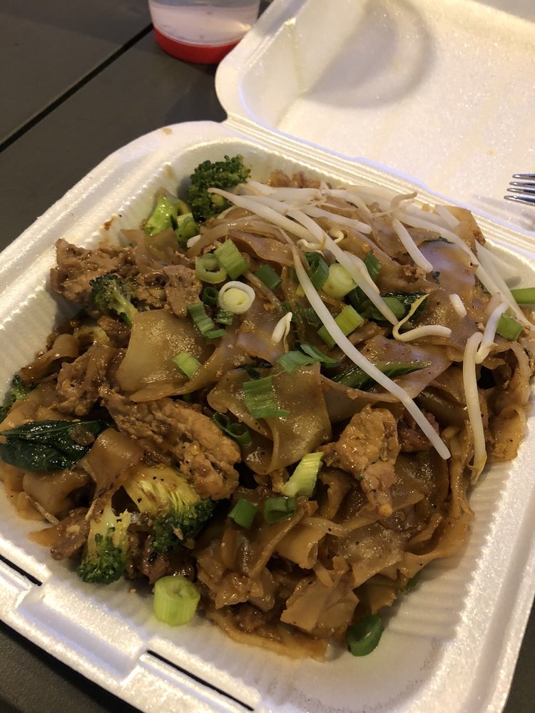 Reign of Thai 12032 N Cave Creek Rd, Phoenix