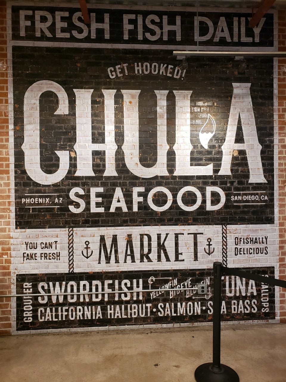 Chula Seafood Uptown 100 E Camelback Rd #172, Phoenix