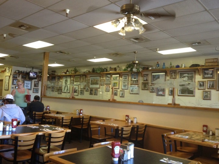 Zeke's Eatin' Place 1781 AZ-69 #35, Prescott