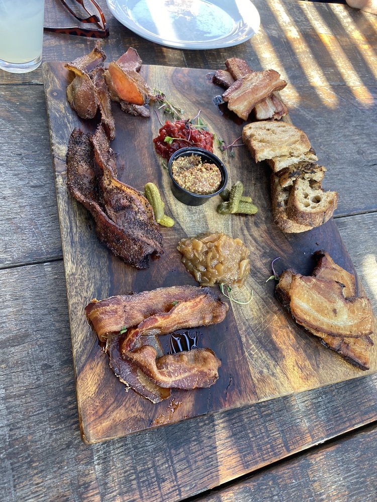 BOOTLEGGERS MODERN AMERICAN SMOKEHOUSE 7217 E 1st St, Scottsdale