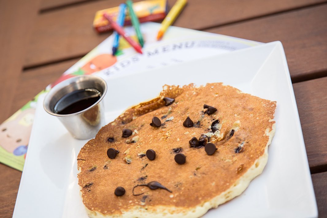 Breakfast Kitchen Bar 15147 N Scottsdale Rd H133, Scottsdale
